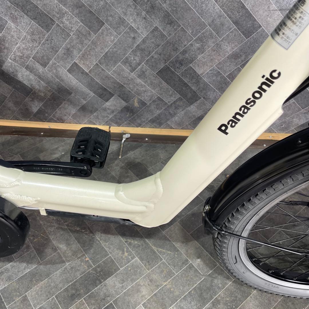 アイボリー 電動アシスト自転車 前バスケット付き