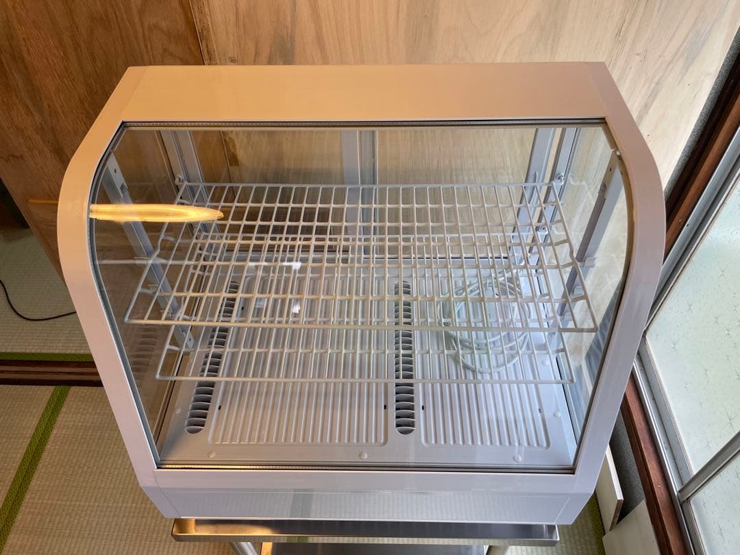 ※おー【美品】　冷蔵ショーケース　型番: HJR-UTK100WT