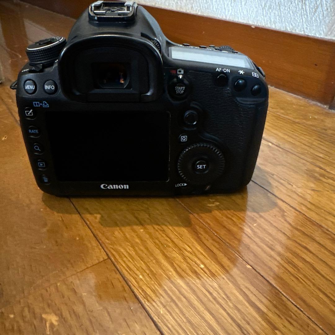 デジタル一眼レフカメラCanon EOS 5D mark III