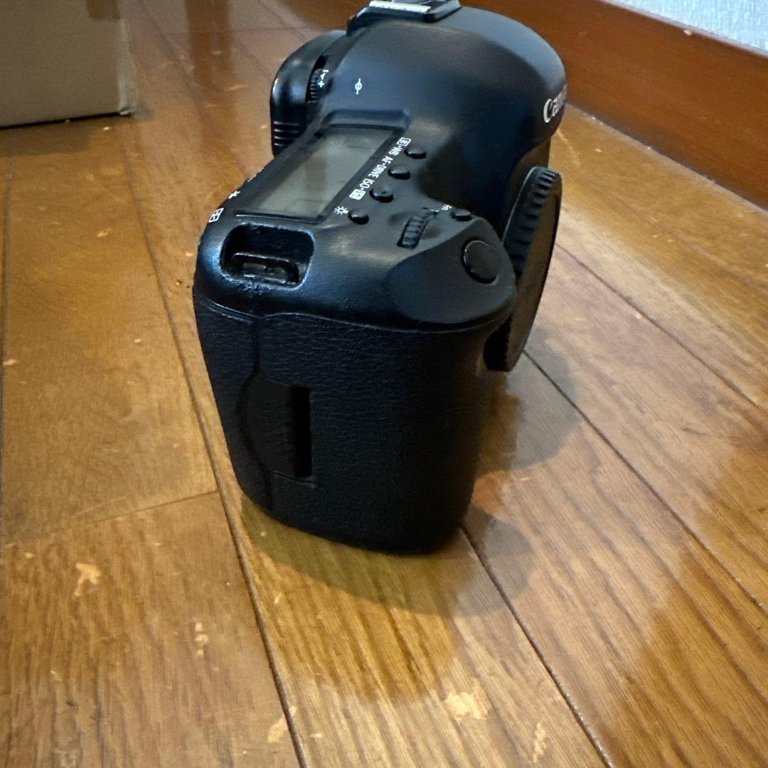 デジタル一眼レフカメラCanon EOS 5D mark III