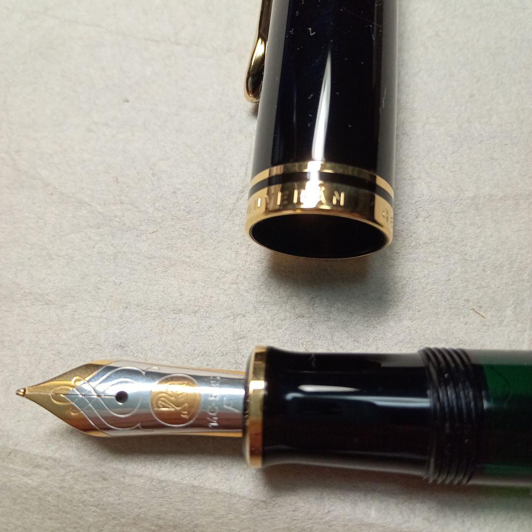 未使用品　希少❢　ペリカン万年筆　F (細字) 14金
