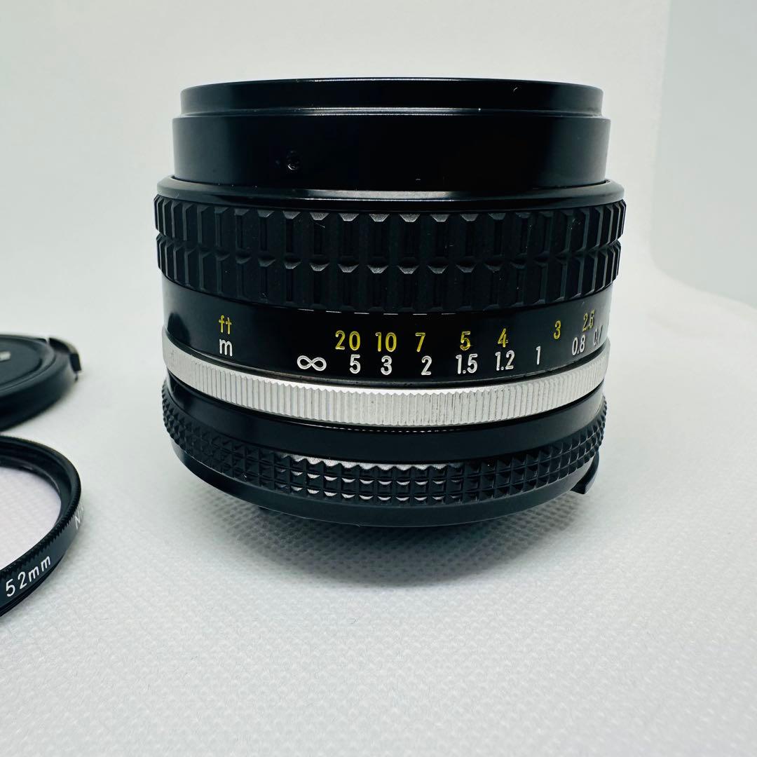 Nikon Nikkor 50mm f/1.4 単焦点レンズ