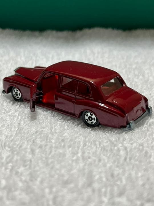 トミカ ロールスロイス F6 ファンタムⅥ 1/78 日本製