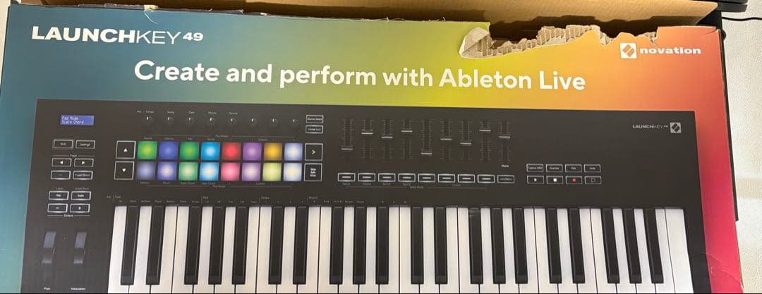 Novation Launchkey 49 MK3 MIDIキーボード