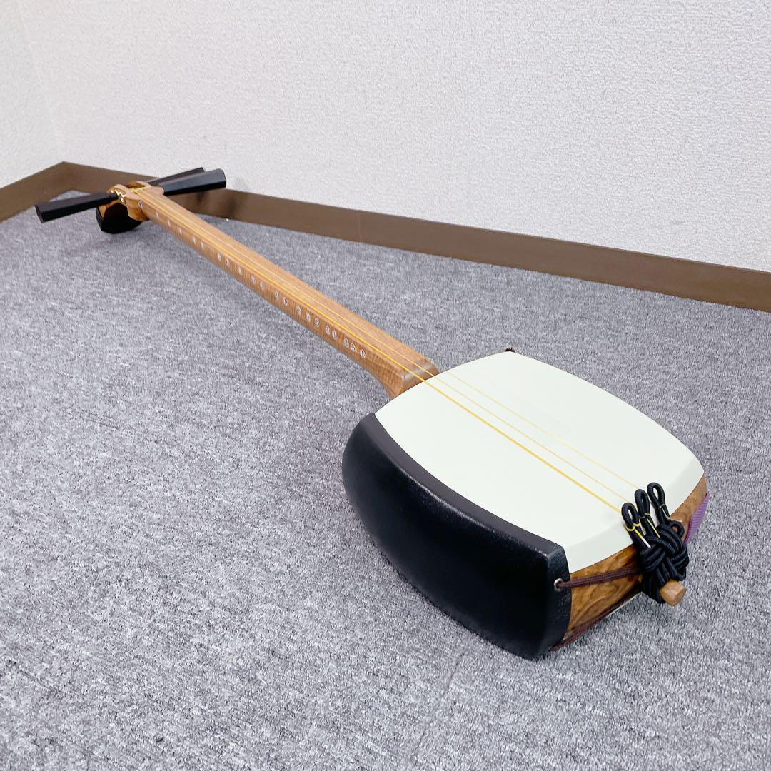 津軽三味線 延棹 花梨 丸打胴 和楽器 東さわり 太棹