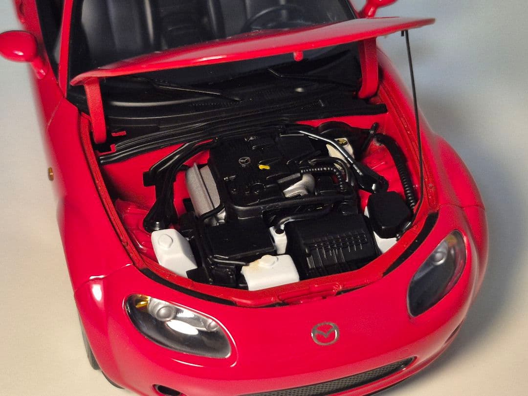 1/18 AUTOart　Mazda MX-5　Roadster　左ハンドル