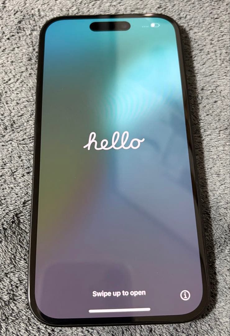 【美品】Apple iPhone 15 128GB ブラック本体