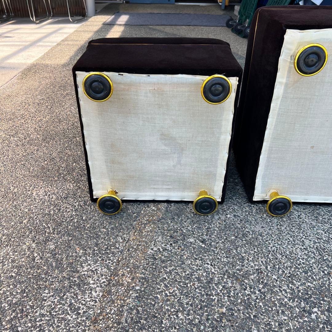 1人掛けソファー　オットマン付　クラブ風　ホテルラウンジ　昭和レトロ