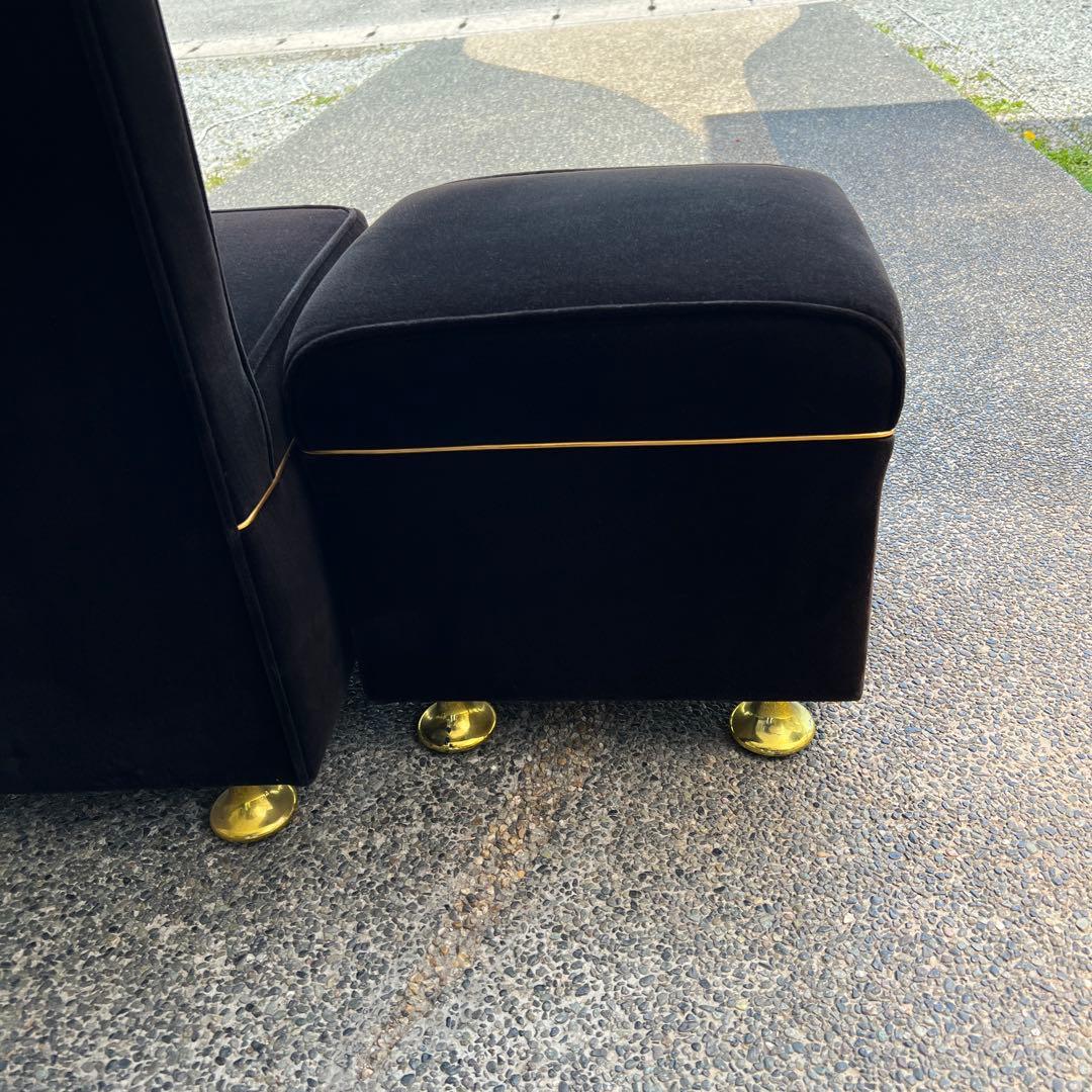 1人掛けソファー　オットマン付　クラブ風　ホテルラウンジ　昭和レトロ