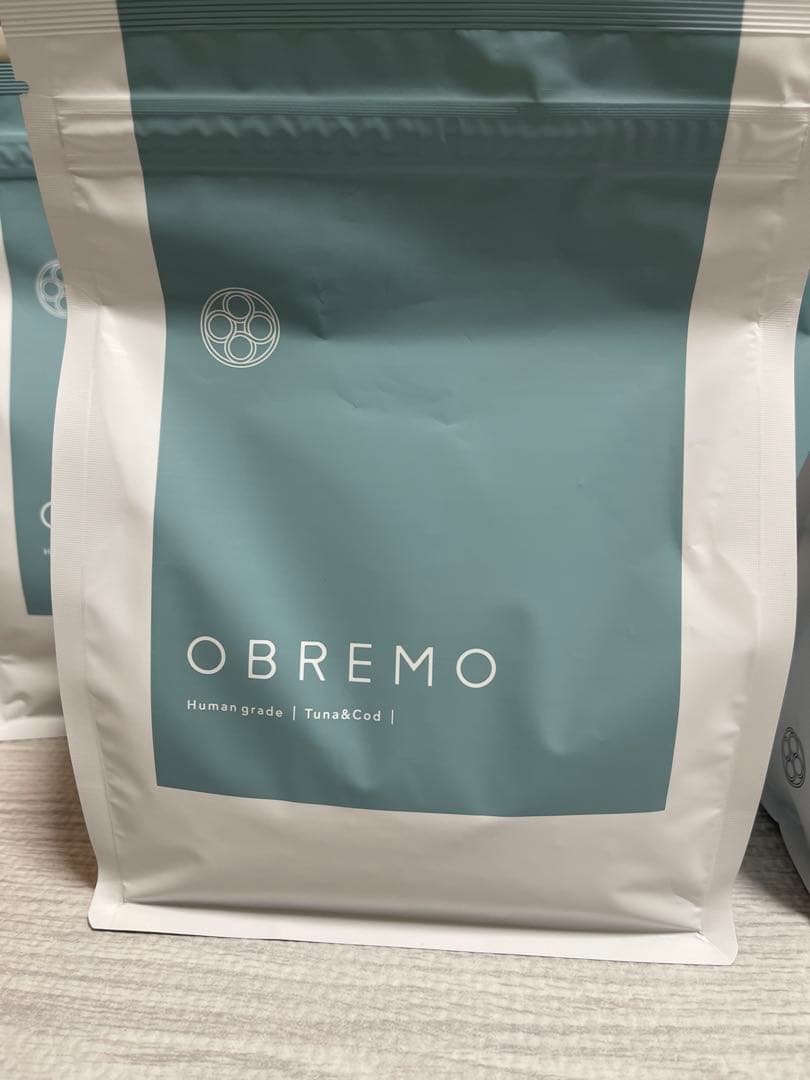 りぼん　オブレモOBLEMO ドッグフード（まぐろ&たら）2袋