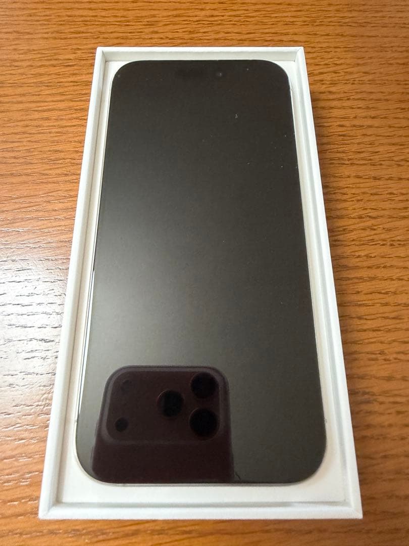 R*i様 iPhone 15 Pro 128GB ナチュラルチタニウム SIMフ