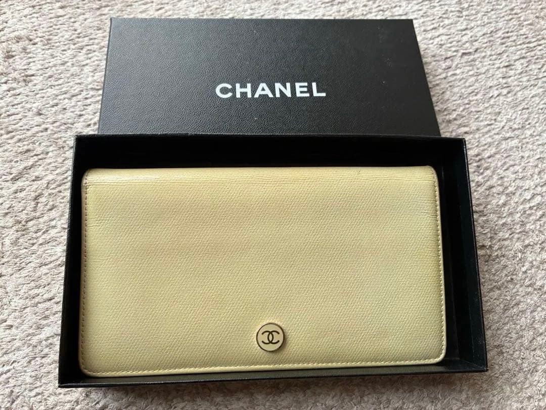 CHANEL シャネル 長財布 二つ折り ココボタン フラップ ベージュ レザー