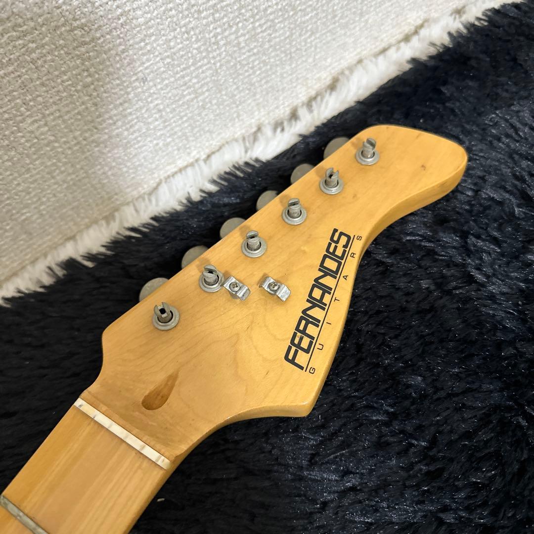 廃盤品 FERNANDES ストラトキャスター エレキギター 弦楽器 黒