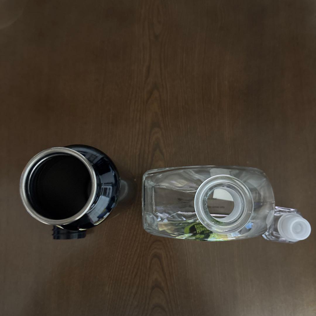 ディズニーワールド　ホーンテッドマンション　シャグとのコラボ　ボトル2点