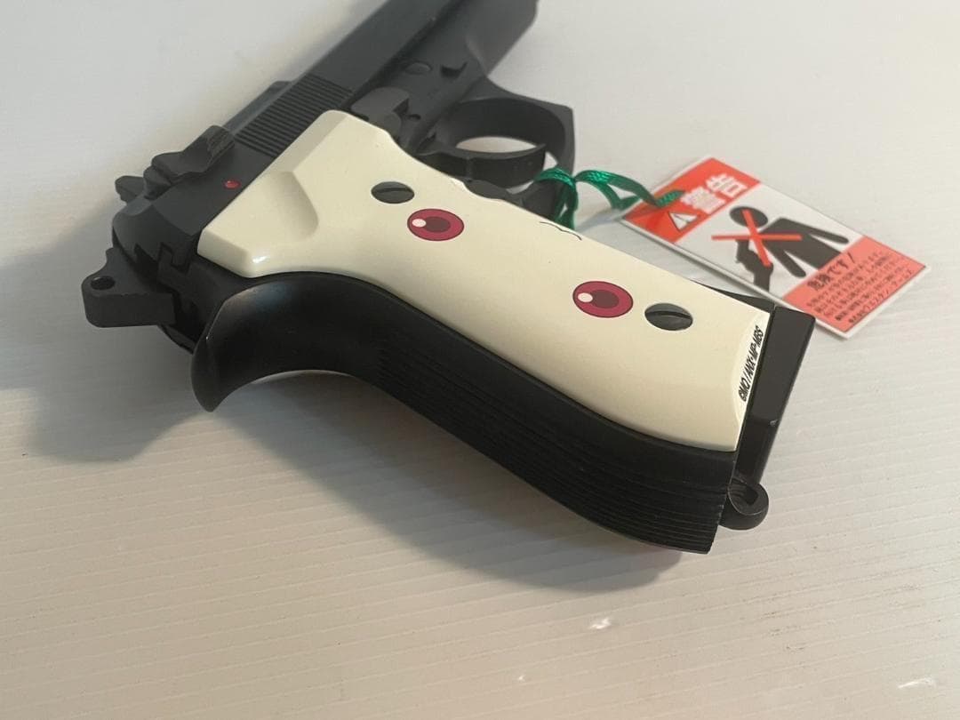 ●新品未使用品 ●魔法少女まどかマギカ ●ベレッタ M92FS マギカモデル