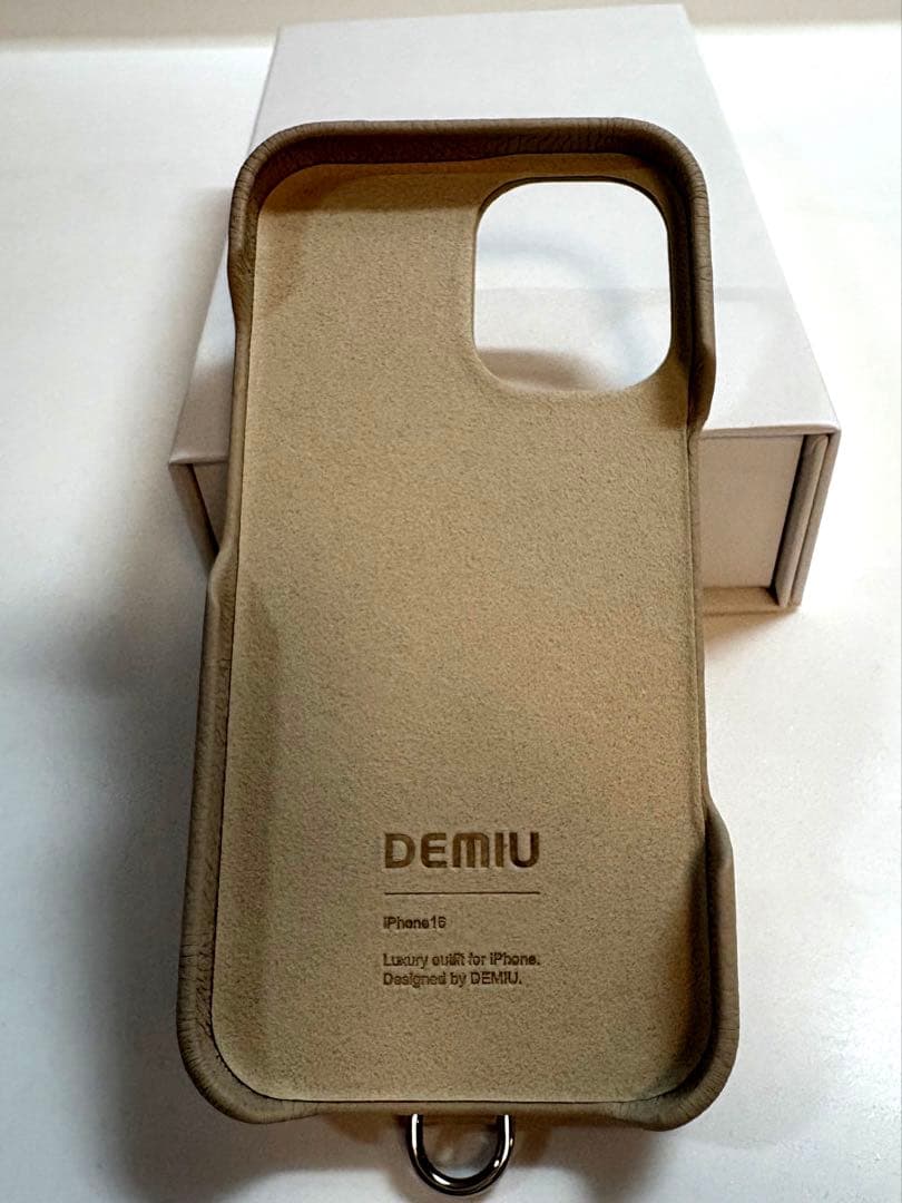 【新品未使用】デミュウ DEMIU BALLON iPhone16