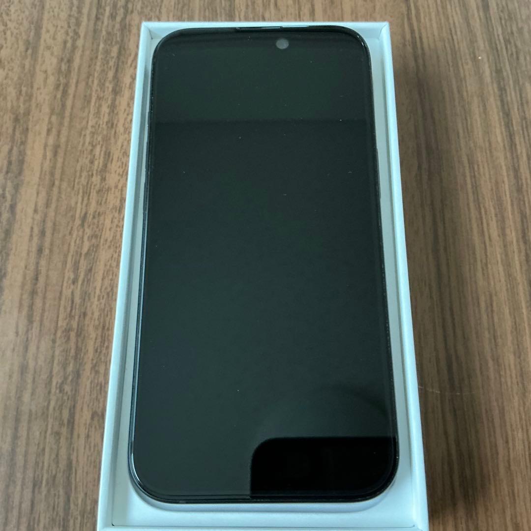 期間限定値下【美品】Apple iPhone15 128GB バッテリー90%