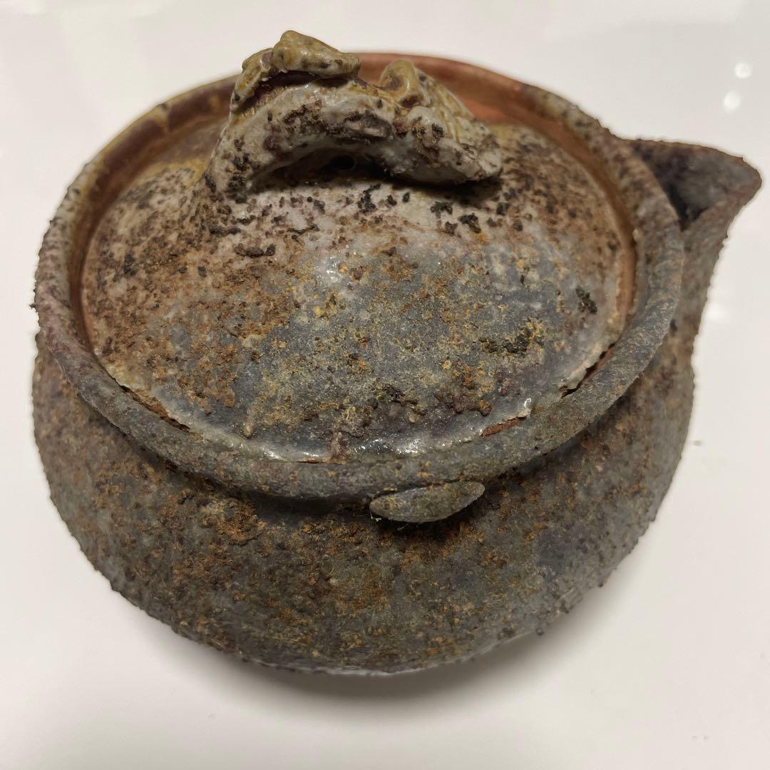 備前焼　宝瓶（陶印あり）