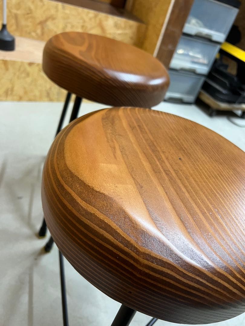 ブラウン円形スツール2脚セット