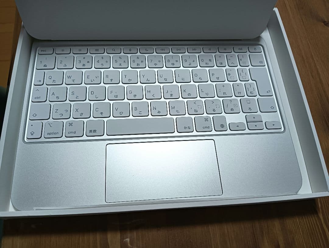 11インチiPad Pro(M4)用Magic Keyboard新品