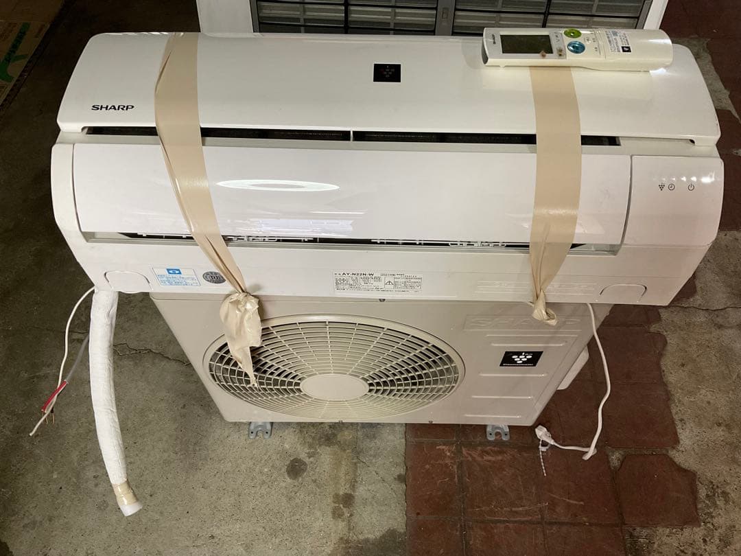 シャープ中古エアコン　AYーN22NーW AUーN22NY
