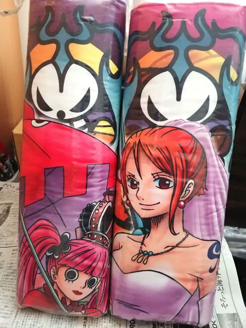 《希少品》【ナミ、ペローナ】BIGクッションセット (未開封) ONEPIECE