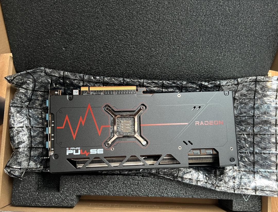 グラフィックボード・グラボ・ビデオカード SAPPHIRE PULSE Radeon RX 7800 XT 16GB