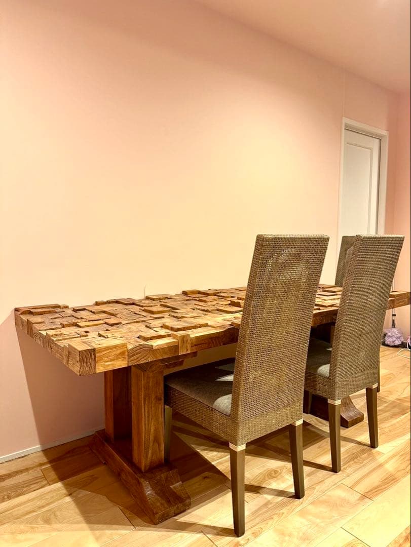 Y (訳あり) ダイニングテーブル ♥︎︎お好きな方如何でしょうか?♥︎︎