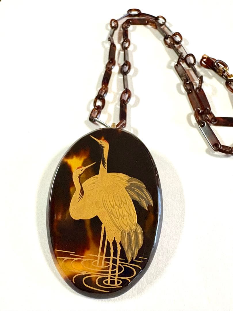 本鼈甲　蒔絵ブローチ　ペンダント　帯留　夫婦鶴