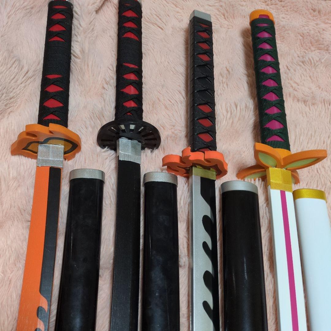 鬼滅の刃　日輪刀　コスプレ　11本セット