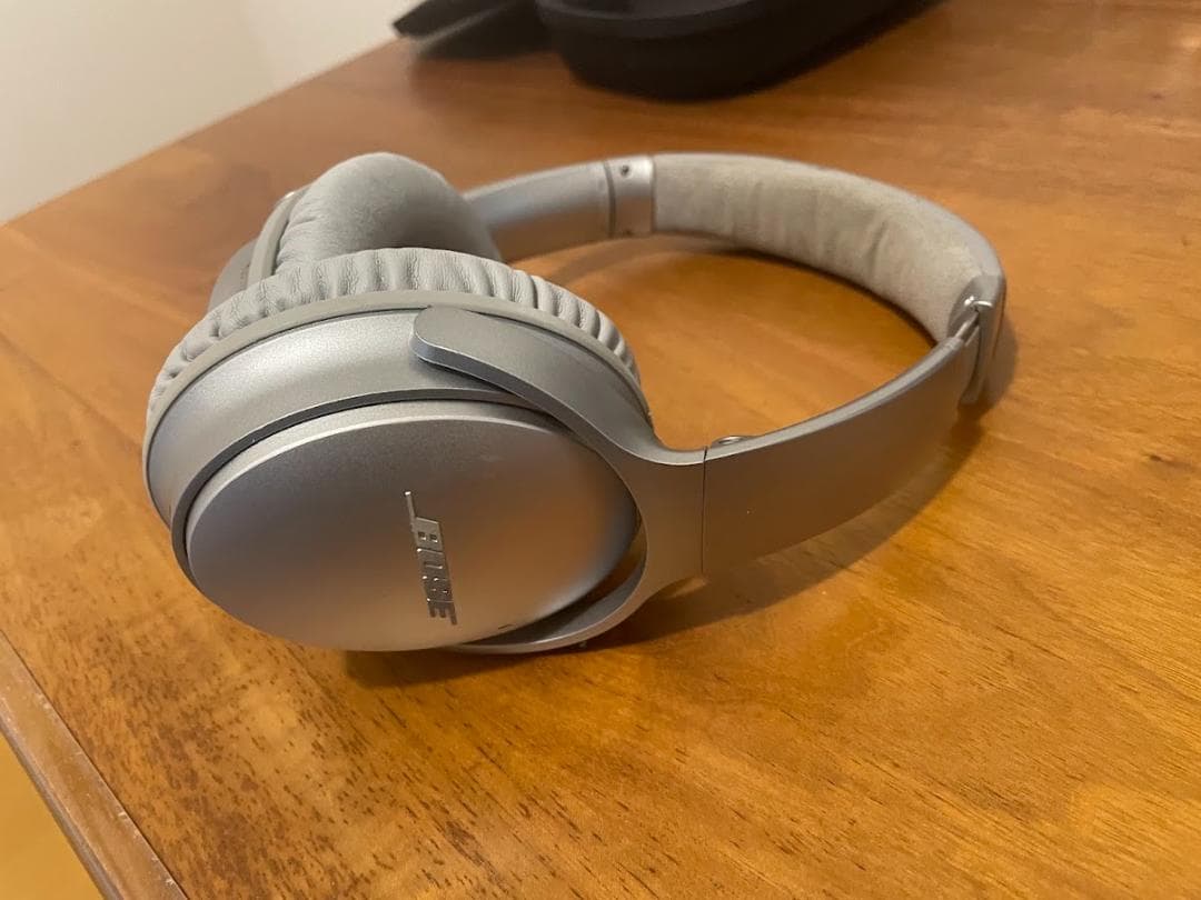 Bose QuietComfort 35 ワイヤレスヘッドホン シルバー