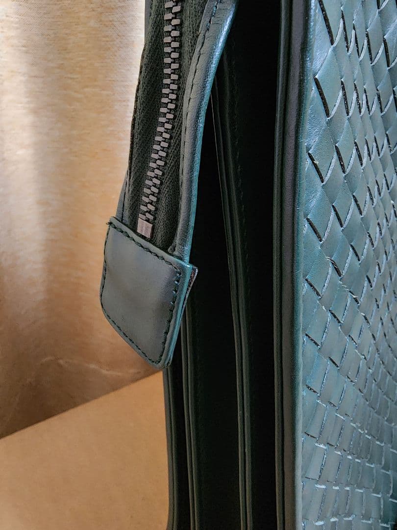 とても綺麗　ボッテガヴェネタ　編み込み　ビジネスバッグ　書類鞄 A4