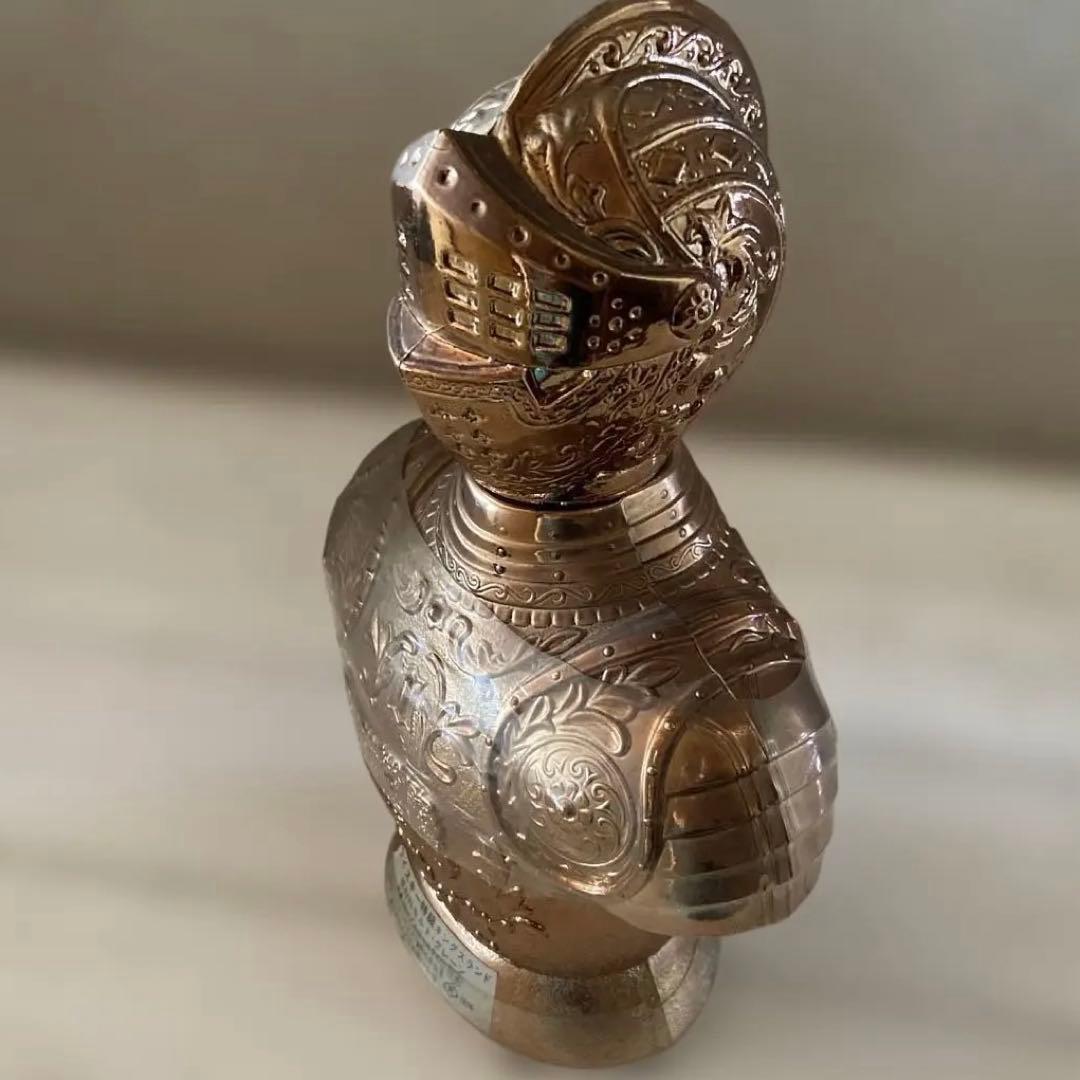 未開封 ニッカウイスキー 特級 騎士ボトル アーマーオブキング 古酒