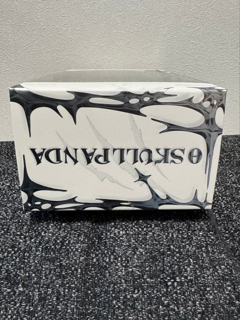 POPMART スカルパンダXG ぬいぐるみペンダン