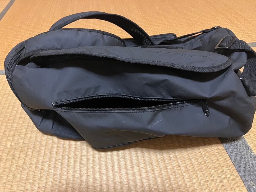 ルースイソンブラ LUZ ACTIVE 2WAY BAG ブラックバックパック