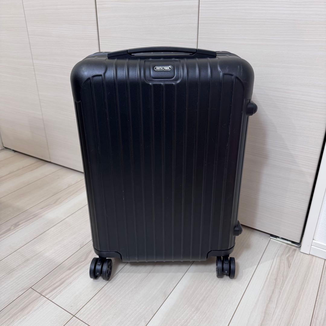 リモワ サルサ マットブラック 32L 4輪