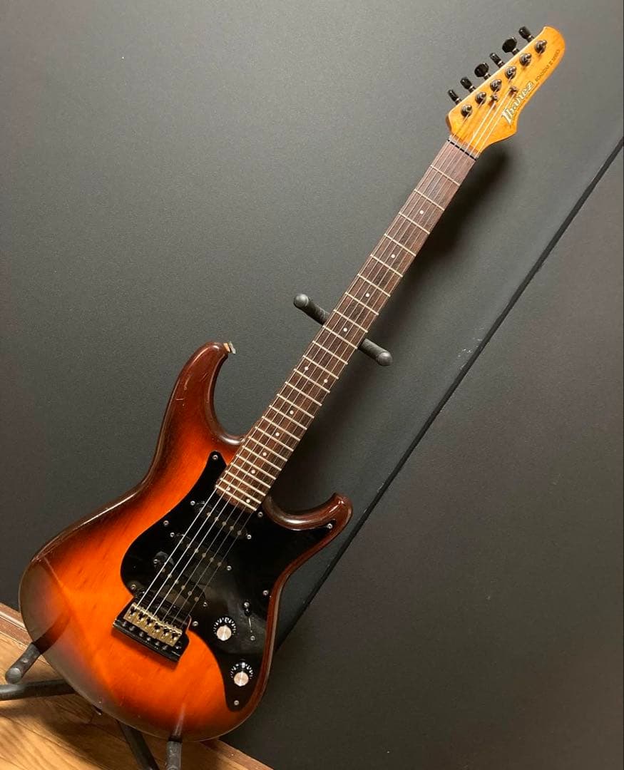 Ibanez Roadstar II Series エレキギター サンバースト