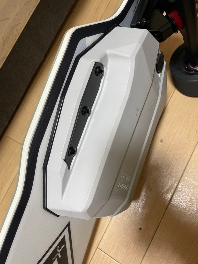 BackfireXmini電動スケー 送料込み