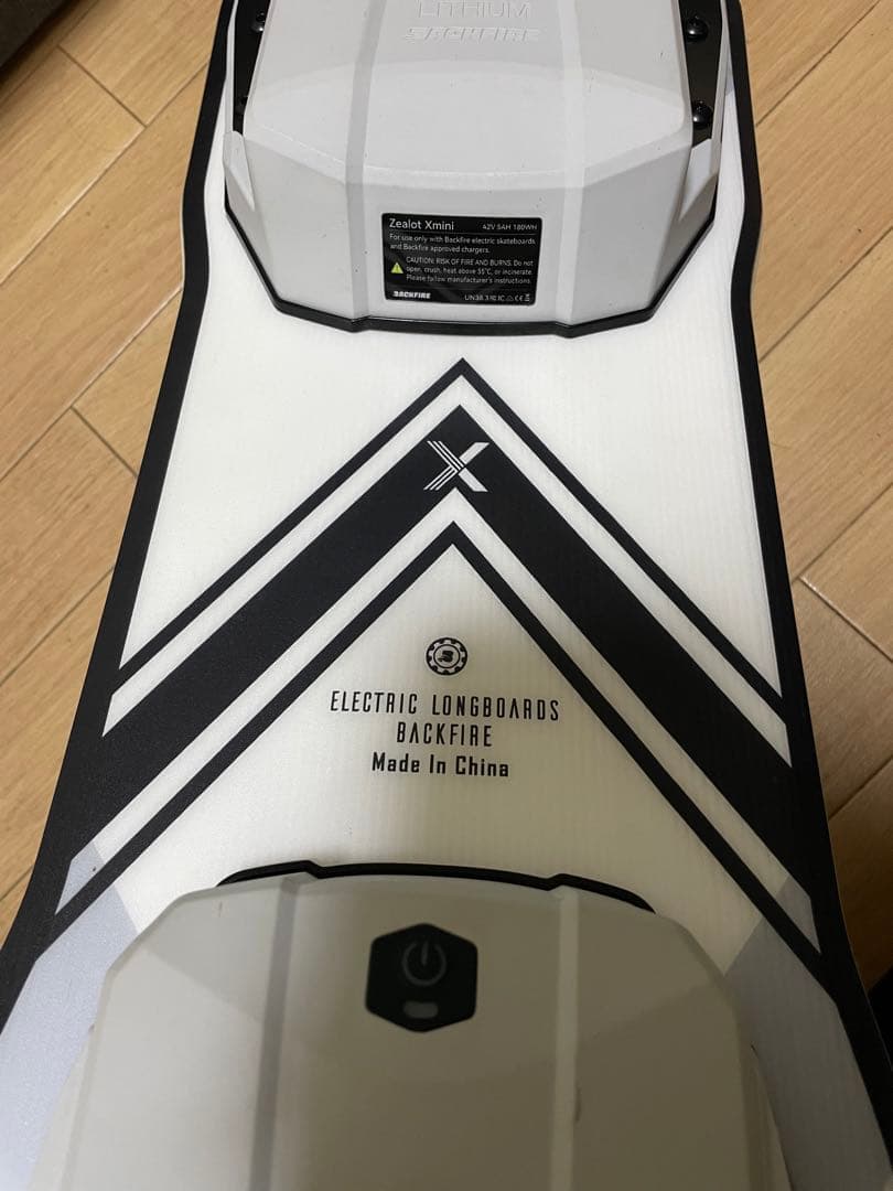 BackfireXmini電動スケー 送料込み
