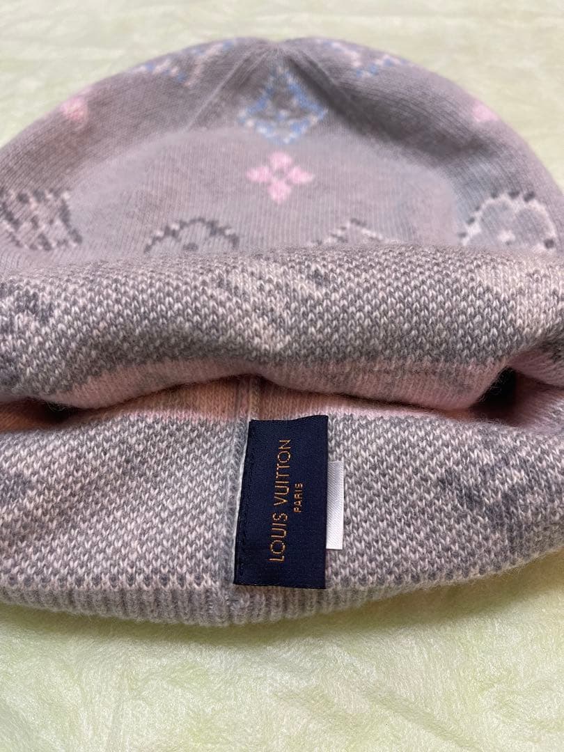 N*M様 ルイビトン_グレー ニット帽 ロゴ入り