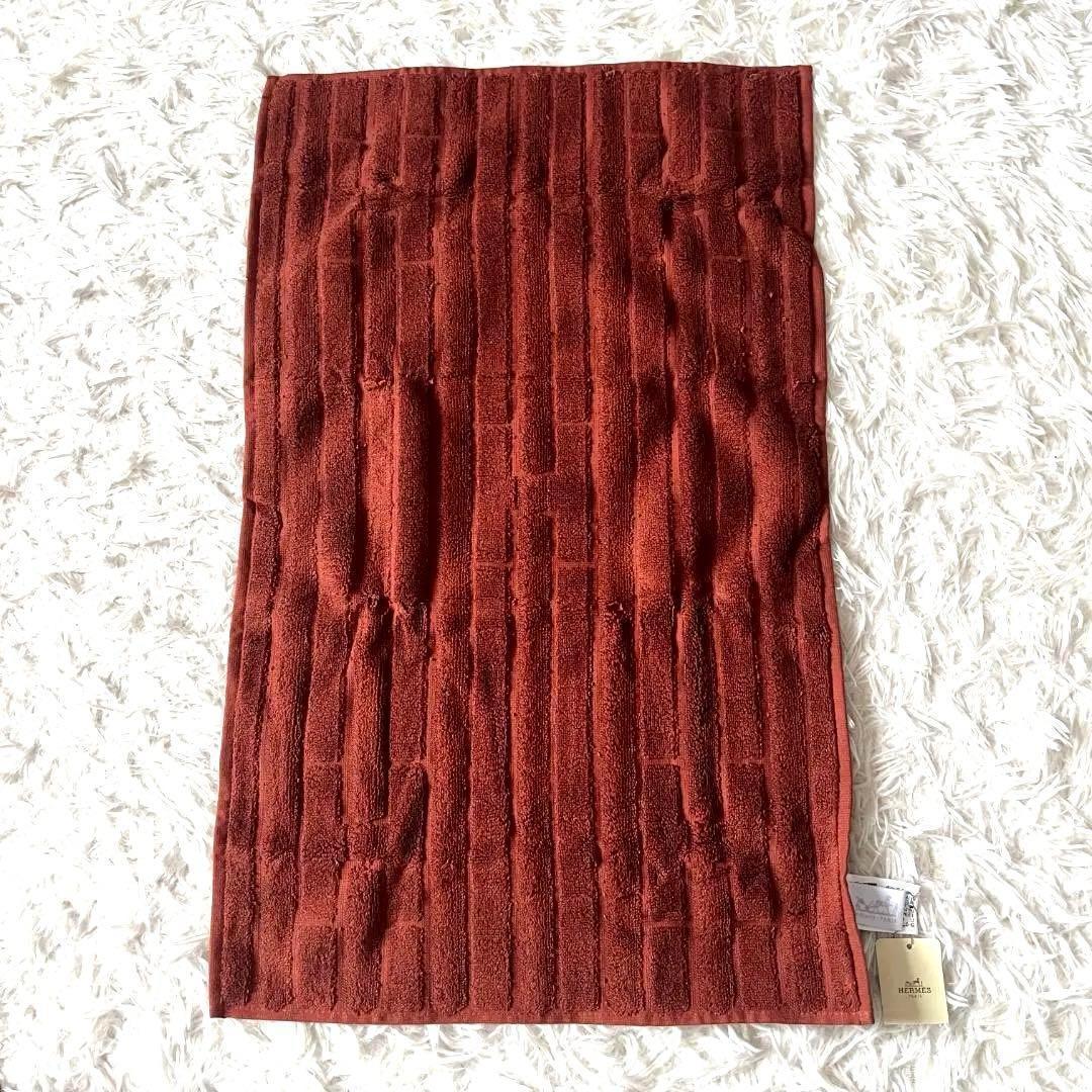 タグ付きエルメス 未使用品　タオル＆ハンドタオルセットカレ ステアーズ　箱付