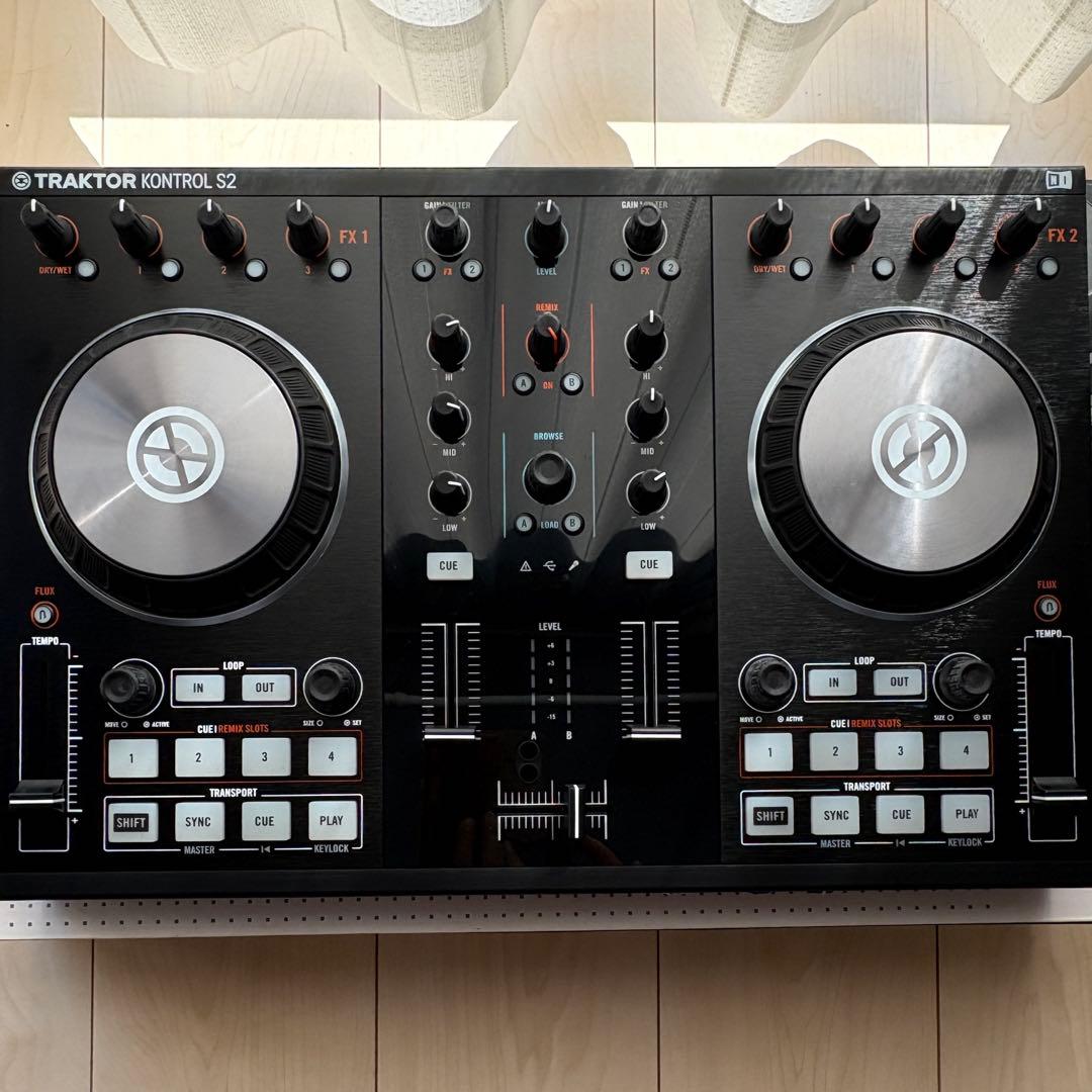 TRAKTOR KONTROL S2 MK2 DJコントローラー 箱付き