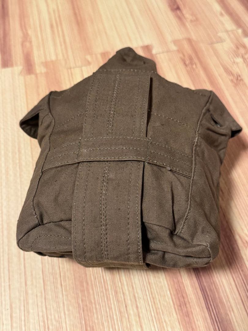 旧ソ連軍、空挺部隊用水筒＆メスキットセット、カバー付き実物、未使用品