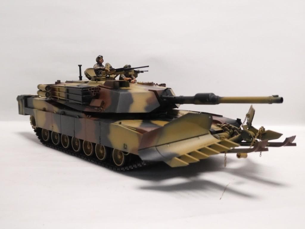 タミヤ 1/35 　アメリカ M1A1 マインプラウ　完成品