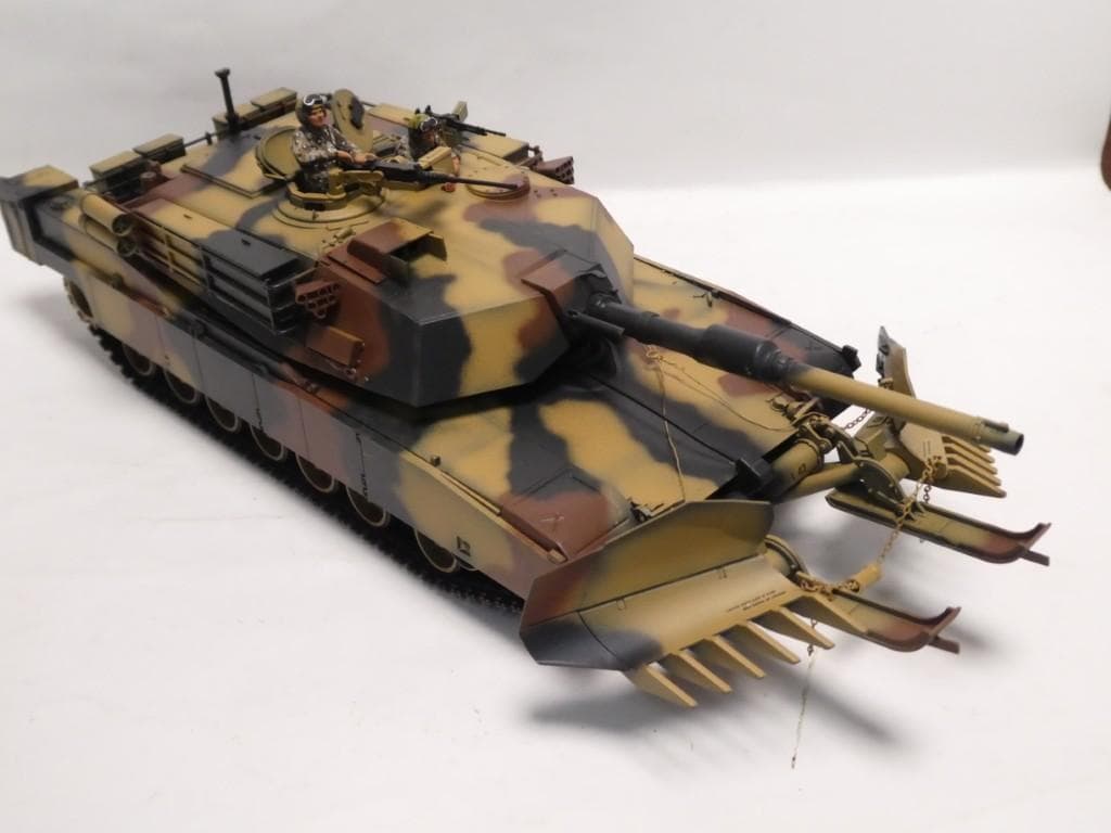 タミヤ 1/35 　アメリカ M1A1 マインプラウ　完成品