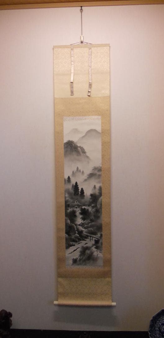 掛け軸 眞田秋鳳 山邨晴日 絹本 希少 軸装 茶道具 掛軸 美品 です。