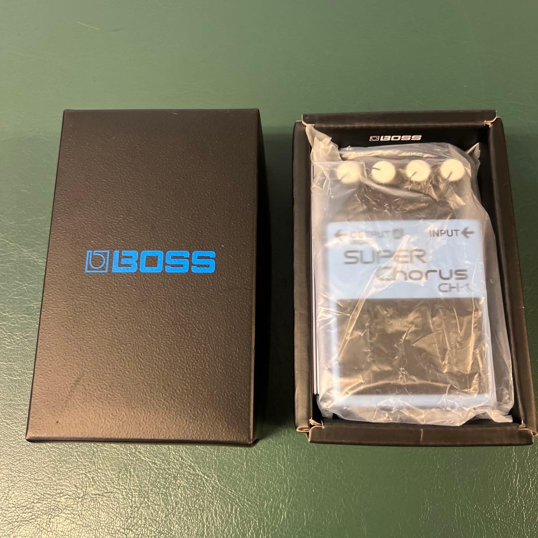 BOSS CH-1 SUPER Chorus 半年前購入美品、元箱・保証書付き