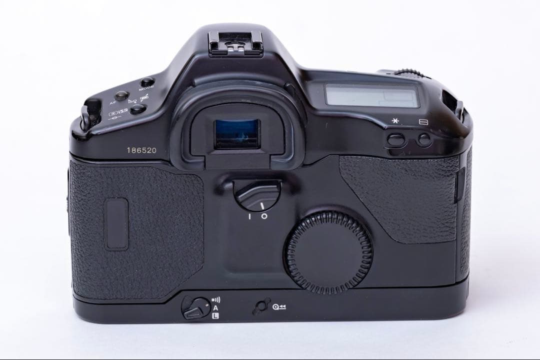 Canon EOS 1N 一眼レフカメラ　フィルム