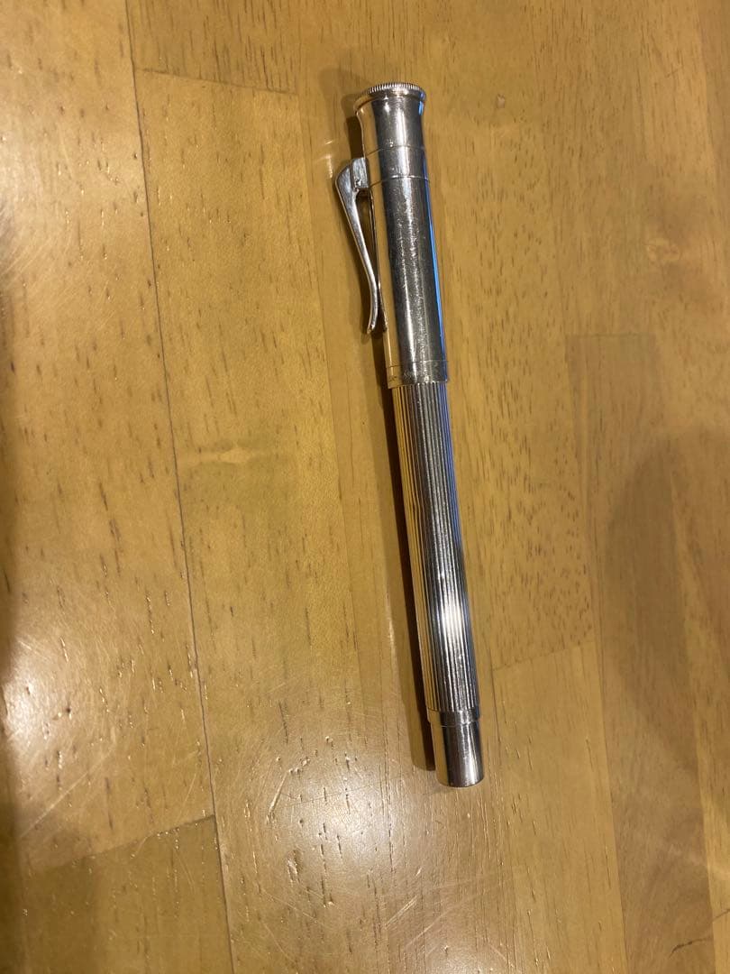 ファーバーカステル　プラチナ　万年筆　定価90,000