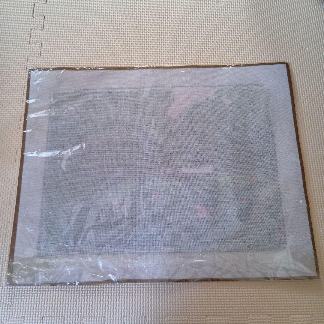 新品未使用品　刺繍絵　蓮の花　全部刺しゅう　絵画コレクション　中国　アンティーク